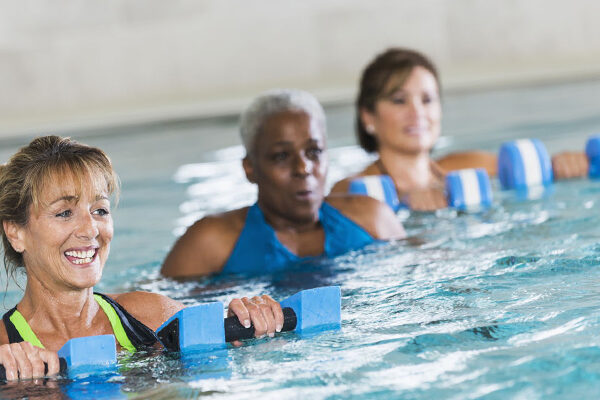 ۶ درمانی که با آب درمانی انجام میدهند